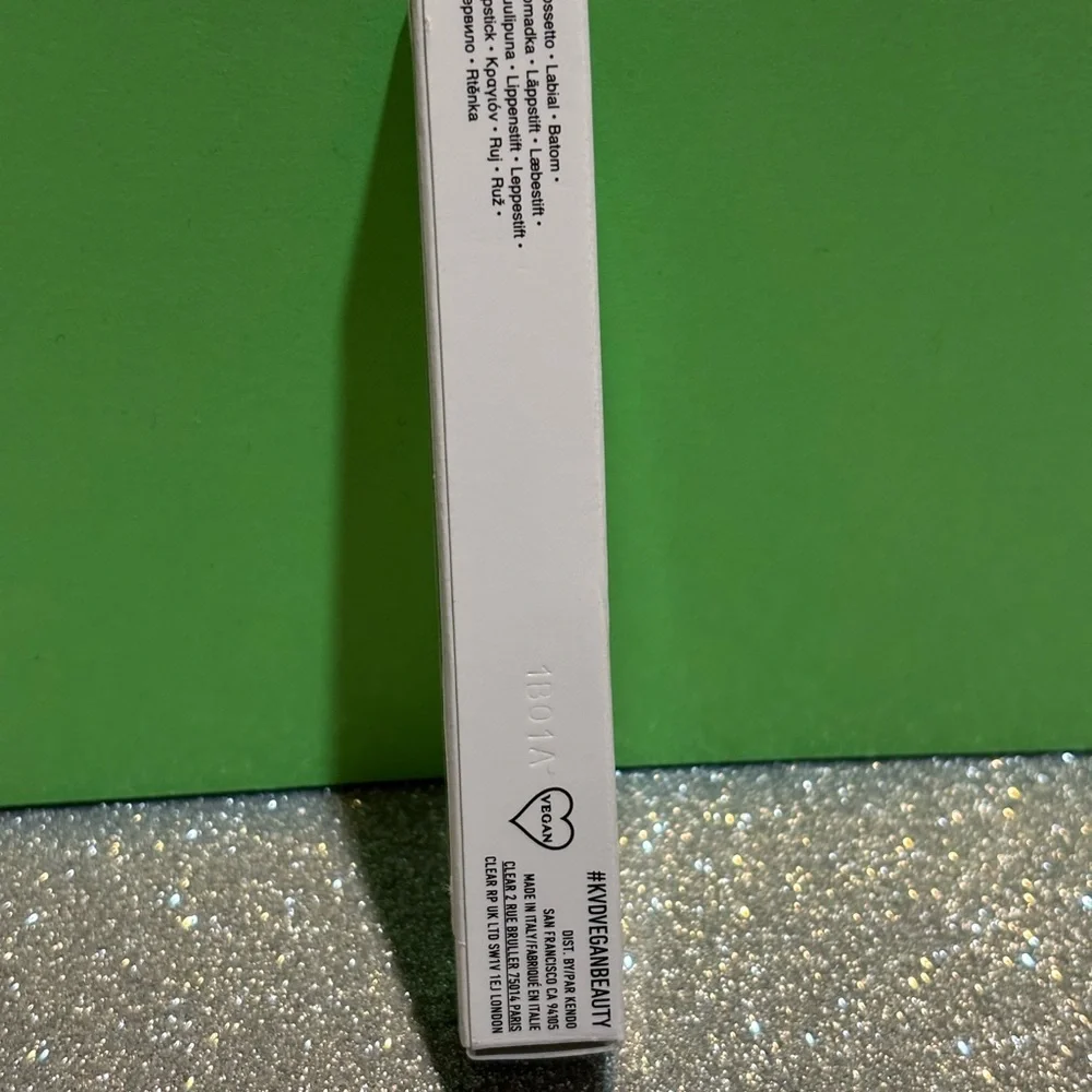 BNIB! Kat Von D Epic Kiss Lipstick - ROLE BREAKER 190